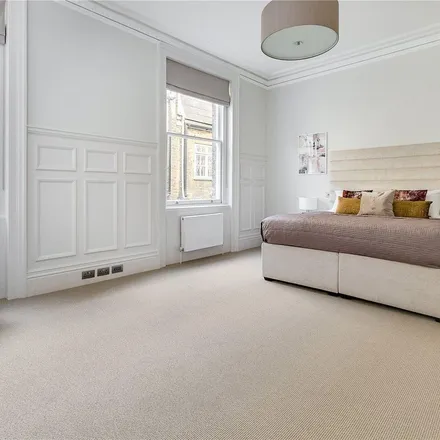 Rent this 1 bed apartment on 21 Queen's Gate Terrace in London, SW7 5JE