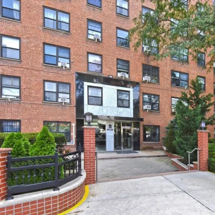 Buy this 1 bed condo on 99-40 63rd Road in New York, NY 11374