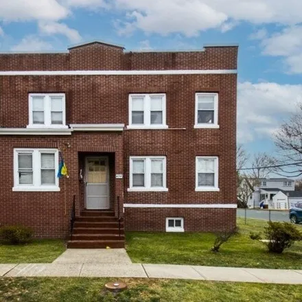 Rent this 1 bed house on 499 Willow Avenue in Garwood, Union County