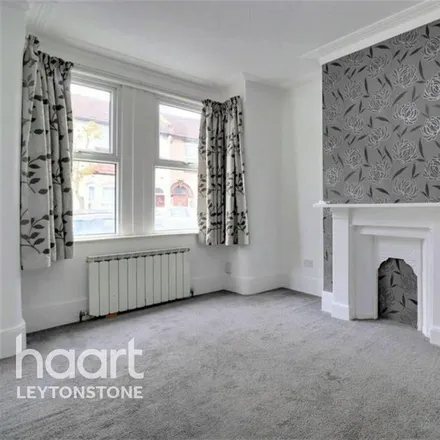 Rent this 3 bed townhouse on 34 Southwell Grove Road in London, E11 4PP
