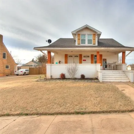 Buy this 4 bed house on 237 West Oklahoma Avenue in Kingfisher, OK 73750