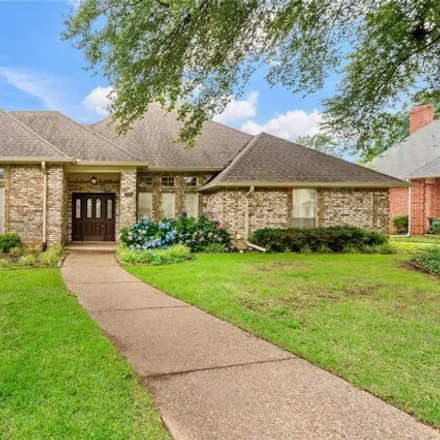 Buy this 3 bed house on 2930 Margaret St in Paris, Texas