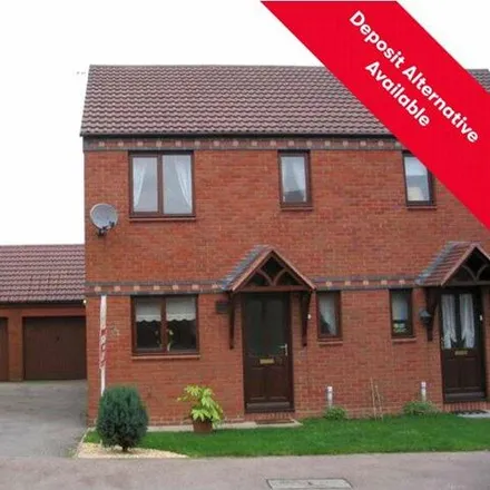 Rent this 3 bed duplex on Mowbray Avenue in Tewkesbury, GL20 5FA