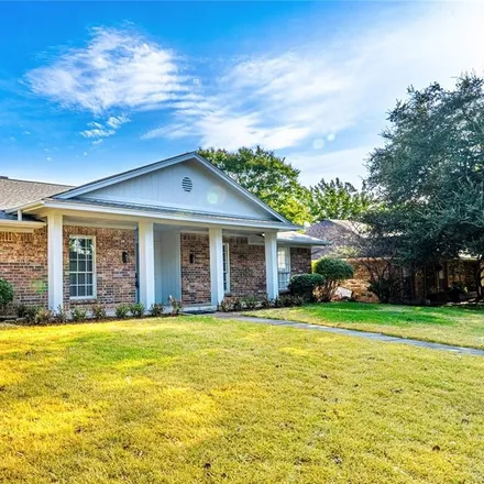 Buy this 4 bed house on 2525 Downing Drive in Plano, TX 75023