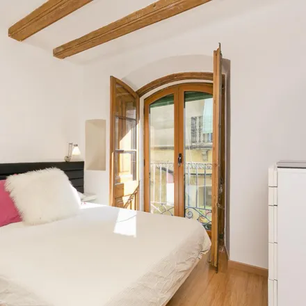 Rent this 1 bed apartment on Carrer de Martínez de la Rosa in 67, 08012 Barcelona