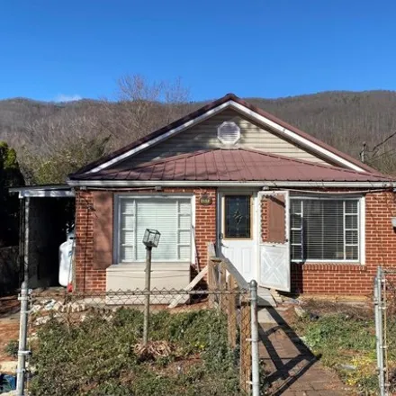 Buy this 2 bed house on 449 Wood Avenue West in Cadet, Big Stone Gap