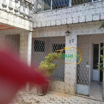 Buy this 3 bed house on Rua Doutor Metódio Maranhão 23 in Jardim São Paulo, Recife -