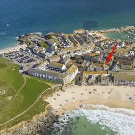 Image 3 - White Waves, Porthmeor Road, St. Ives, TR26 1NP, United Kingdom - House for sale