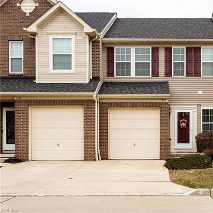 Rent this 3 bed townhouse on 116 River Rock Way in Berea, OH 44017