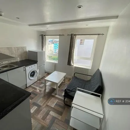 Image 1 - Wild Roots, St. James's Street, Brighton, BN2 1RG, United Kingdom - Apartment for rent