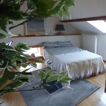 Rent this 3 bed house on 24320 Nanteuil-Auriac-de-Bourzac