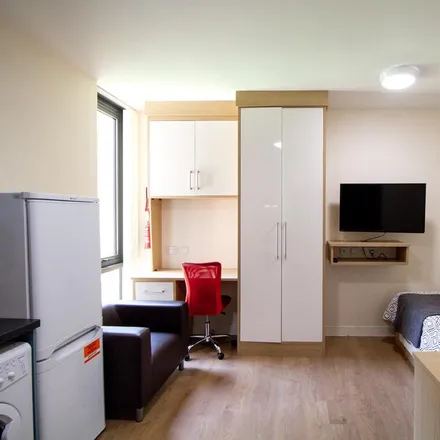 Rent this studio apartment on Lofthouse Residence in Lofthouse Place, Leeds