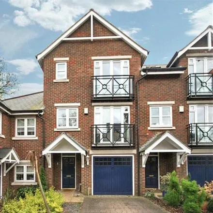 Buy this 4 bed house on Stone Road in London, BR2 9AU
