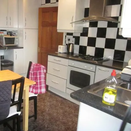 Image 2 - Leith Mansions, Grantully Road, London, W9 1LW, United Kingdom - Apartment for sale