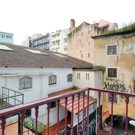 Rent this 2 bed apartment on Lisbon