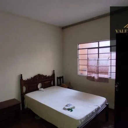 Buy this 4 bed house on Rua Maria Adelaide in Bairro Alterosa, Ribeirão das Neves - MG