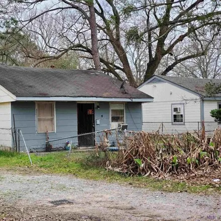 Buy this 2 bed house on 5107 Enterprise Street in White Plains, Baton Rouge