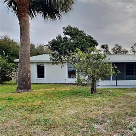 Buy this 5 bed house on 657 Staffordshire Avenue in Deltona, FL 32738