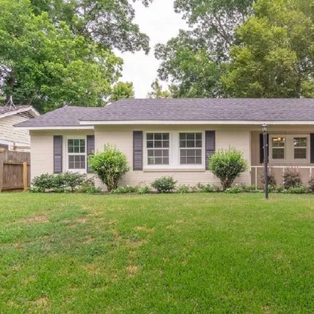 Buy this 3 bed house on 2708 West Cavett Drive in Shreveport, LA 71104