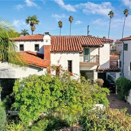 Rent this 4 bed house on 352 North Fuller Avenue in Los Angeles, CA 90036