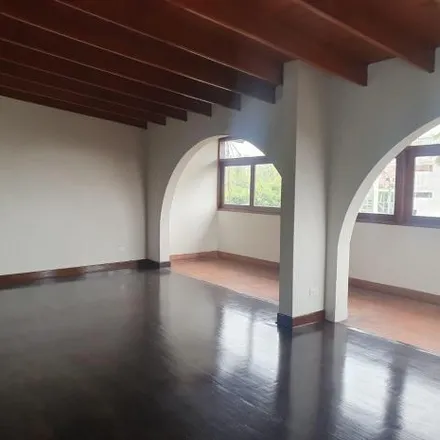 Buy this 3 bed apartment on Veterinaria Artesanos en Surco in Calle Artesanos, Santiago de Surco