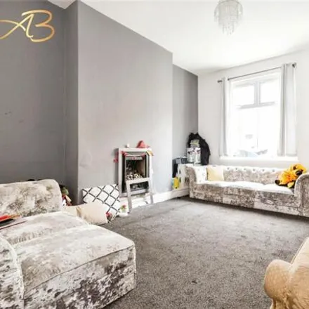 Image 2 - Derby Street, Hartlepool, TS25 5SN, United Kingdom - Townhouse for sale