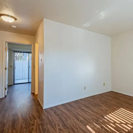 Image 2 - 7678 East 30th Street, Tucson, AZ 85710, USA - Apartment for rent