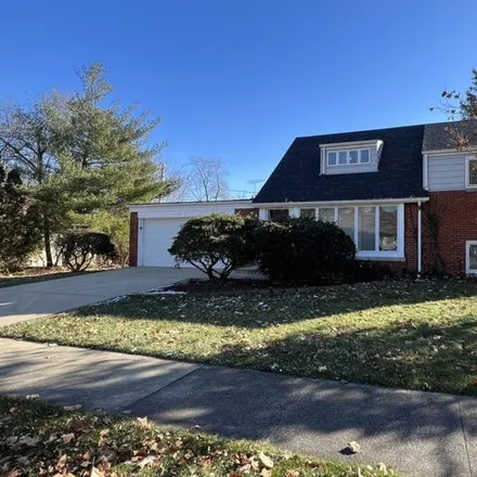 Rent this 4 bed house on 18457 Clyde Road in Homewood, IL 60430