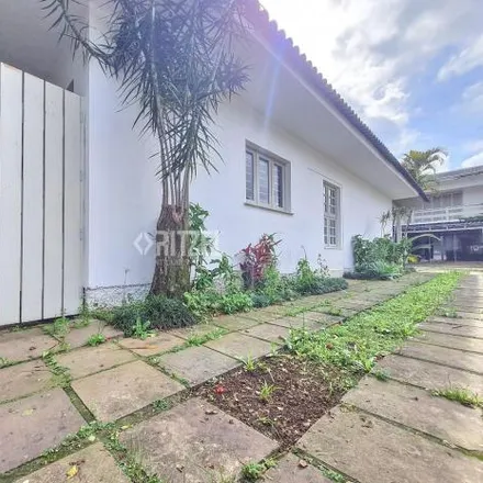 Buy this 2 bed house on Rua Arlindo Pasqualini in Vila Nova, Novo Hamburgo - RS
