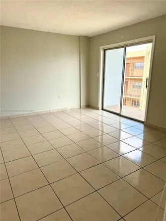 Image 9 - 1655 West 44th Place, Hialeah, FL 33012, USA - Condo for rent