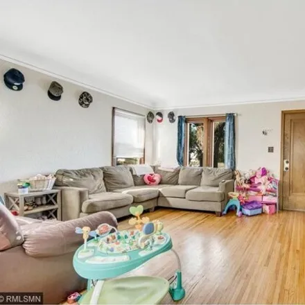 Image 8 - 5341 Chicago Avenue South, Minneapolis, MN 55417, USA - House for sale