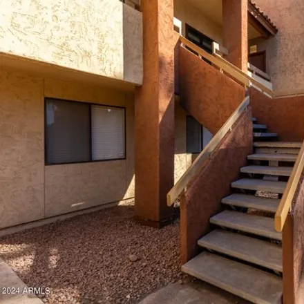 Image 5 - Humanities and Sciences High School, 1105 East Broadway Road, Tempe, AZ 85282, USA - Apartment for rent