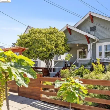 Buy this 4 bed house on 3810 Midvale Avenue in Oakland, CA 94619
