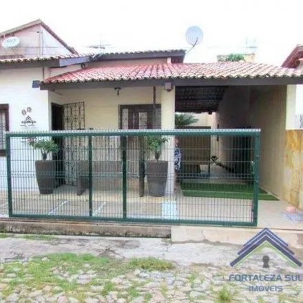 Buy this 2 bed house on Rua Francisco Vilela 701 in Boa Vista/Castelão, Fortaleza - CE