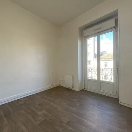 Image 7 - 6 Place des Beaux-Arts, 34090 Montpellier, France - Apartment for rent