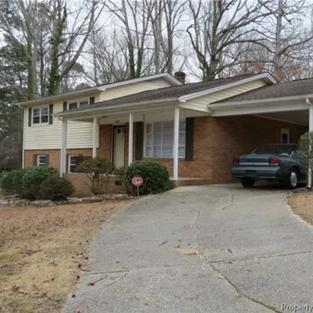 Image 2 - 2184 Sutphin Drive, Carbonton Heights, Sanford, NC 27330, USA - House for sale