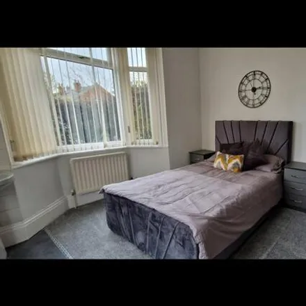 Rent this 1 bed townhouse on Elmfield Road in City Centre, Doncaster