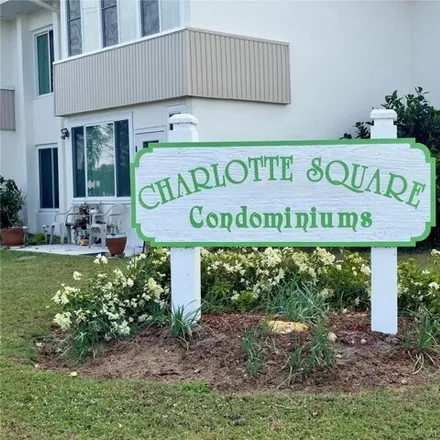 Rent this 2 bed condo on unnamed road in Port Charlotte, FL 33949