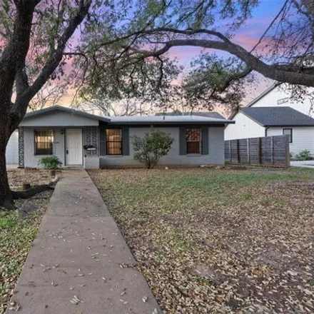 Buy this 3 bed house on 4614 Philco Drive in Austin, TX 78745