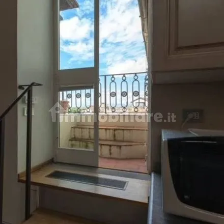 Image 2 - Via delle Belle Donne 32 R, 50123 Florence FI, Italy - Apartment for rent
