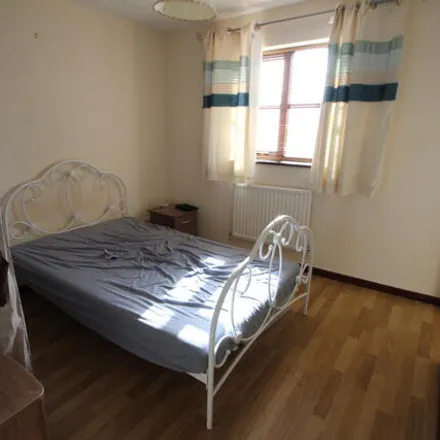 Image 5 - 74 Winsbury Way, Bristol, BS32 9BE, United Kingdom - House for rent