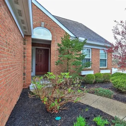 Buy this 3 bed condo on 5465 Windridge View in Columbia Township, OH 45243