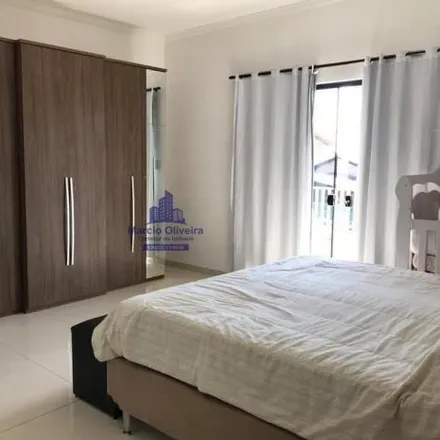Buy this 2 bed house on Rua Casa do Ator 972 in Vila Olímpia, São Paulo - SP