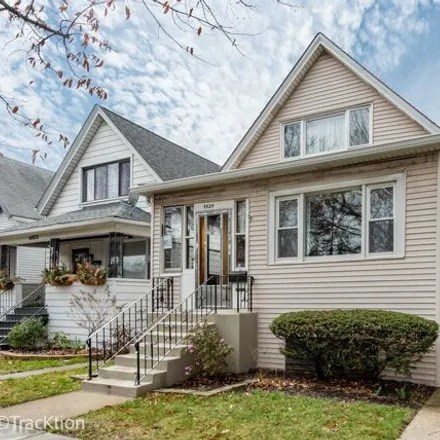 Buy this 3 bed house on 4824 North Kilpatrick Avenue in Chicago, IL 60630
