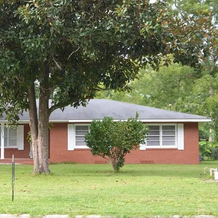 Buy this 3 bed house on 106 Hamm Street in Lowndes County, GA 31602