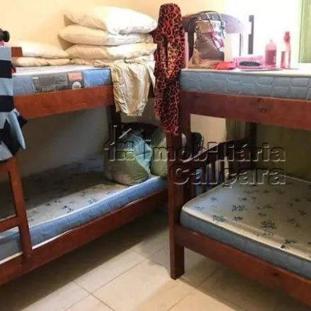 Buy this 2 bed house on Avenida Terezinha Amorim Barbosa in Sitio do Campo, Praia Grande - SP