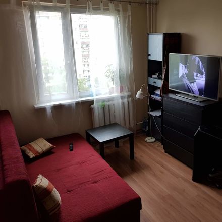 Rent this 3 bed room on Jabłeczna in 52-443 Wrocław, Polska