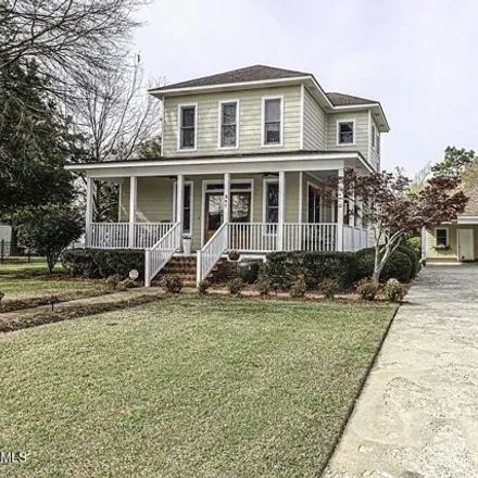 Image 1 - 261 North Hopkins Avenue, Spring Hope, Nash County, NC 27882, USA - House for sale