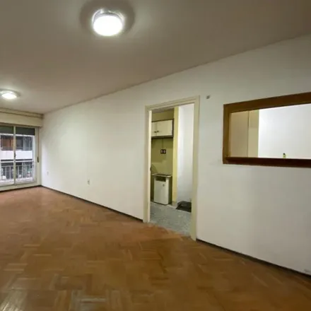 Image 2 - Soriano 909, 913, 11110 Montevideo, Uruguay - Apartment for rent
