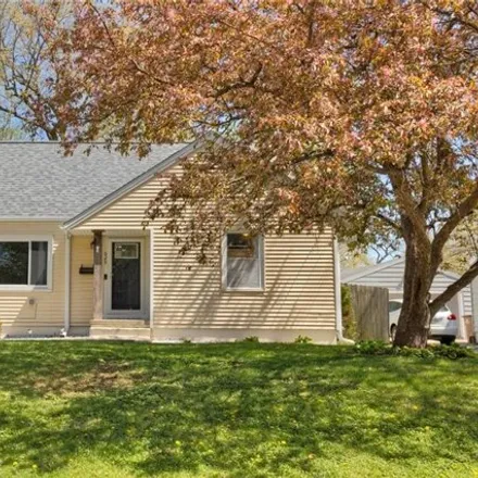 Image 2 - 699 14th Street, West Des Moines, IA 50265, USA - House for sale